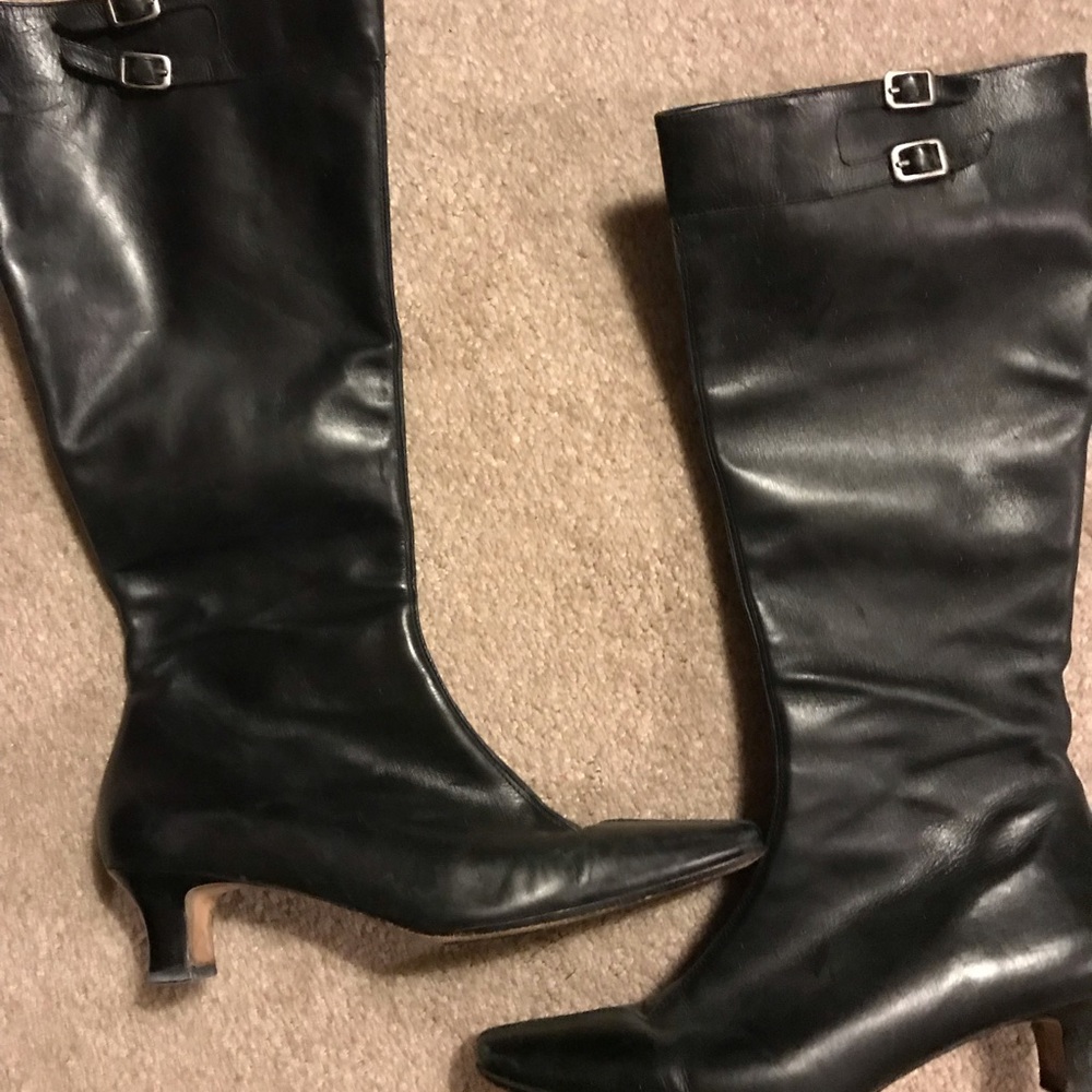 Black Leather 7.5 Zipped Kitten Heel Boots